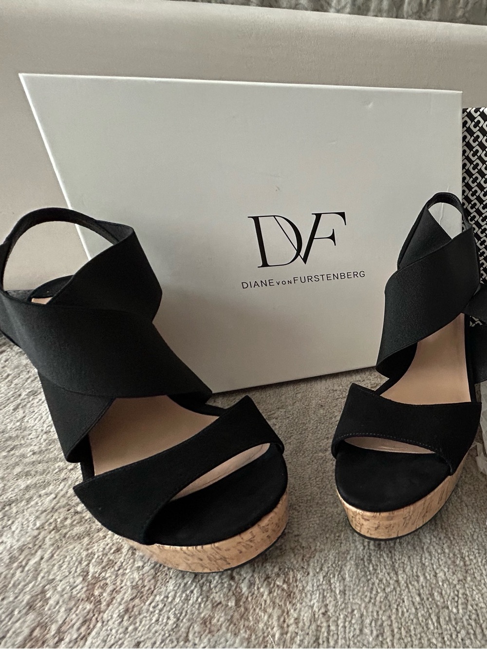 DVF Diane Von Furstenberg Black Cork-Platform Sandals